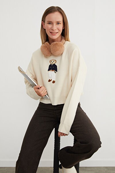 Fulla Moda Πουλόβερ Oversize Crop με κέντημα αρκουδάκι