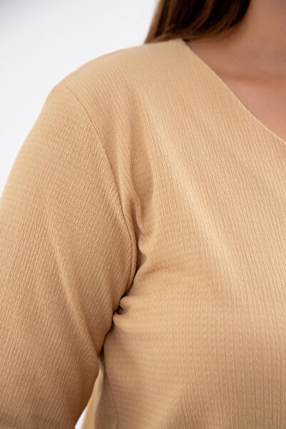 Roxxlen Μπλούζα με μεγάλο μέγεθος με λεπτομέρεια με κουμπιά και μανίκια τριών τετάρτων