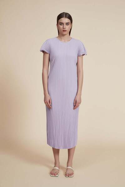 Yola فستان ميدي مطوي بأكمام قصيرة