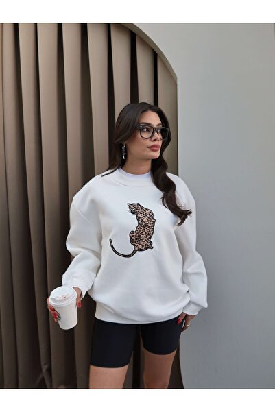 ESRAHELVACI Λευκό φούτερ με κέντημα λεοντούχο