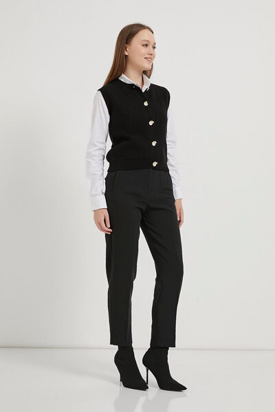 Arma Life Дамски златист копчест базов черен къс плетен кардиган