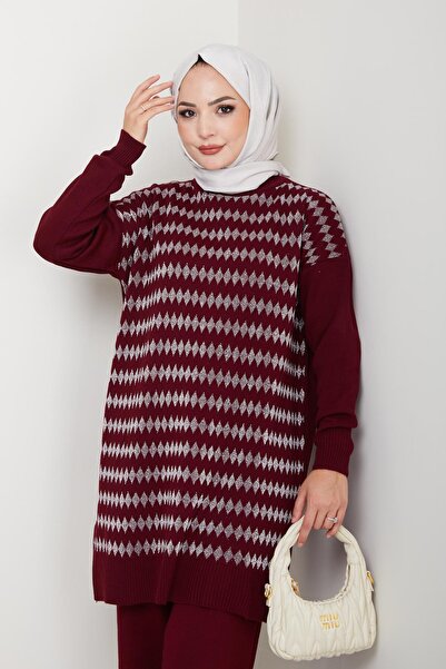 FATELLA Kadın Bordo Triko Kazak – Geometrik Simli Desenli Salaş Model