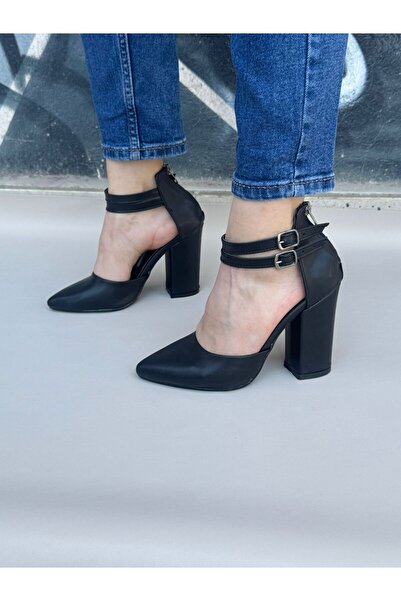 Saltopik Double Buckle Black Leather Heeled Shoes