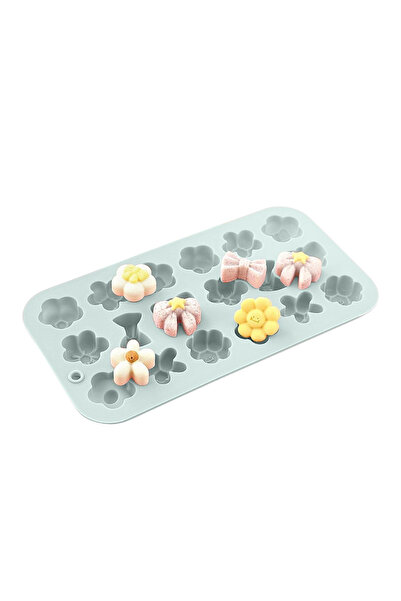 PASTRY PLANET Silicone Chocolate Mold Fun Figures Themed / High Quality Silicone
