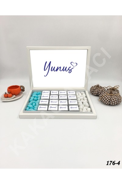 KAKAO AĞACI 48 Adet Karton Kutuda El Yazılı Erkek Bebek Çikolatası – 300 gr D...