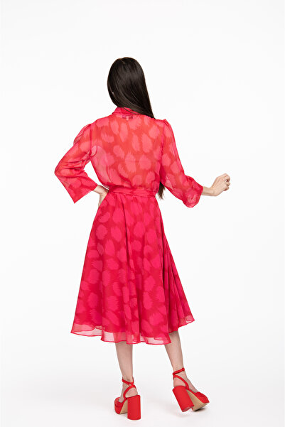 Couture de Marie Cloak dress with cyclamen veil scarf – Sofi