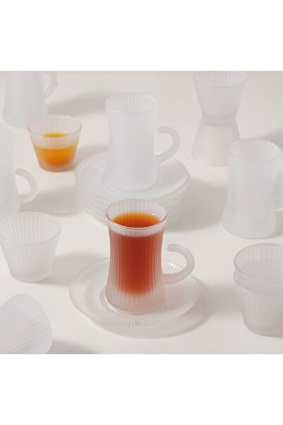 Dallaty طقم قهوة وشاي زجاجي مكون من 18 قطعة