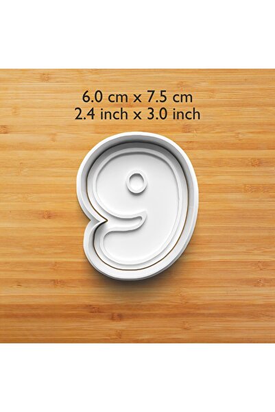 Hobist قالب كوكيز وعجينة السكر منقوش لعمر 9 سنوات