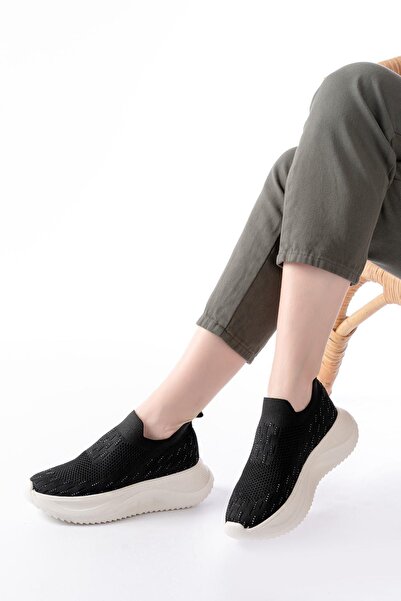 Aymood Dm-707 Black Mesh White Faillant Sole Casual Sports Shoes with Stone Accessories