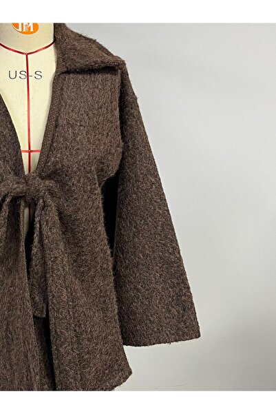 moda paketi Μπουφάν με κορδόνια σε χρώμα καφέ