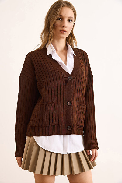 Olalook Women's Brown Pocketed Thick Ribbed Soft Textured Knit Cardigan Hrk-19000390