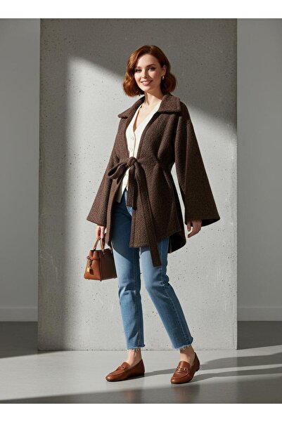 moda paketi Μπουφάν με κορδόνια σε χρώμα καφέ