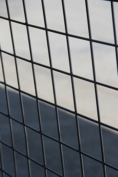 ÖR-AS TEL ÖRGÜ & PANEL ÇİT SİSTEMLERİ Hasır Tel-( 5.5 x 5.5 Göz Aralıklı - 3.5'mm ) ( 100 x 200 Ebatında )-( 5 ADET )