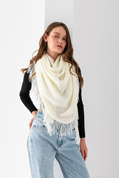 VEGA MODA Τριγωνικό κασκόλ με φλατ φούντα 100% ακρυλικό | Γυναικείο Πλεκτό Φουλάρι - Τρίγωνο Μοντέλο Ακρυλικό Φουλάρι