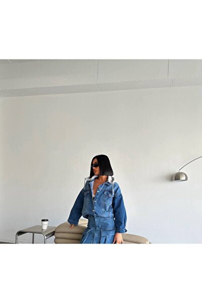 MADAME MELEK سترة دينم بتفاصيل كابون