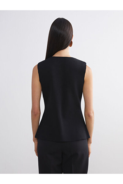 LC Waikiki Create Your Style from Uzg Store |   Crew Neck Women's Knitwear Vest