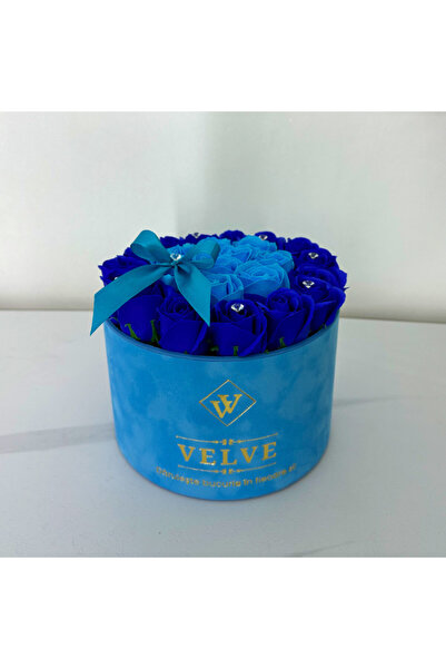 velve Aranjament floral Splendor in doua culori, in cutie de catifea cu trandafiri de sapun,Albastru-Blue