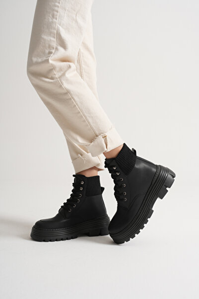 ROOC حذاء نسائي يومي برباط ونعل طبي - أسود