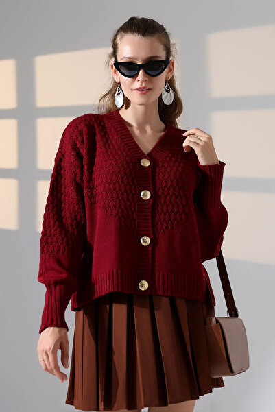 bacc كارديجان نسائي منسوج بأزرار ونقشة مزخرفة باللون العنابي BCES-252027