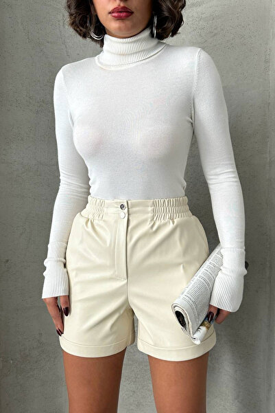 bacc Women's ecru elastic waist faux leather shorts bchn-25261007