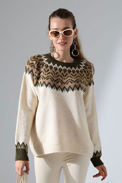 bacc سترة نسائية بيج برقبة دائرية بنمط الثلج محبوكة BCES-252028