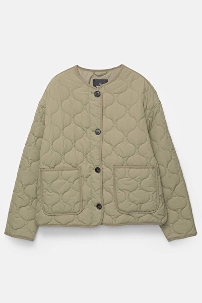 Pull & Bear Quilted jacket