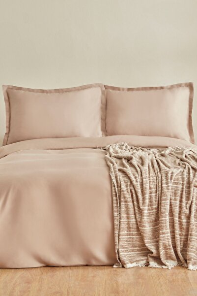 Karaca Home Weena Beige Double Crepe Duvet Cover and Jacquard Pique Set