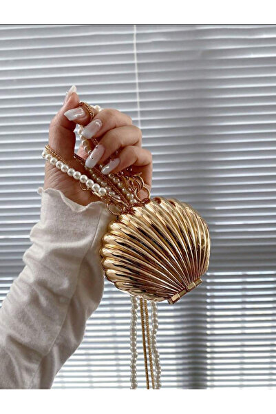 La Saade Golden Shell Bag-Gold Deniz Kabuğu İncili Zincirli Pinterest Çanta