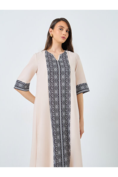Take Two By Styli Contrast Print Maxi Jalabiya with 3/4 Sleeve