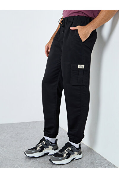 Take Two By Styli Solid Relaxed Fit Cargo Pants with Drawstring