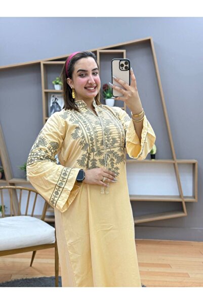 The final touch جلابية كتان مطرزة مقاس 100 كيلو