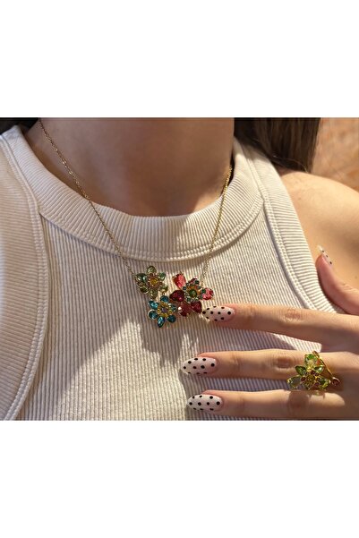 Xui Trend Marka Model Özel Seri Swrvski Marka Model Taşlı Çiçekli Gold Kolye