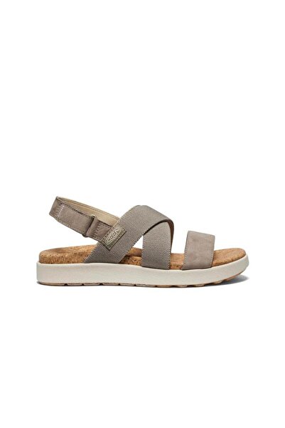 Keen صنادل النساء المتقاطعة باليد