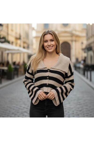 Modern Örme ve Dizayn Selanik Düğmeli Crop Hırka