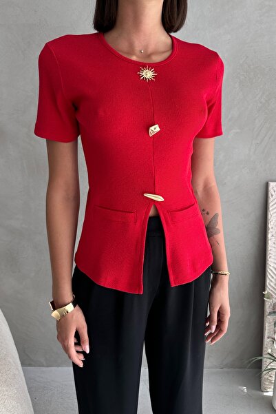 Chicup Aura Women's Red Ribbed Knitted Blouse with Pockets and Accessories