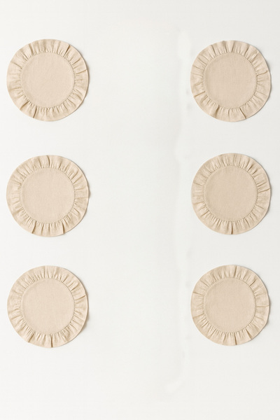 YUNUSOĞLU HOME Cotton Ruffled Placemats Set of 6 American Style 33 cm Diameter Placemats Set of 6