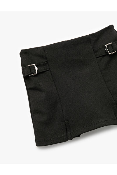 Koton Viskon Karışımlı Kemerli Yırtmaç Detaylı Şort Etek