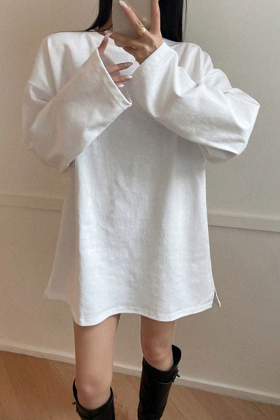 Tarz Cool Γυναικείο μακρυμάνικο μπλουζάκι με λαιμόκοψη σε λευκό χρώμα