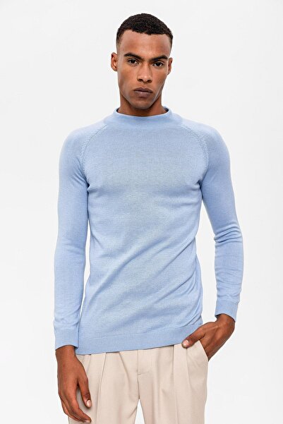 Antioch Baby Blue Half-Thigh Men's Knitwear