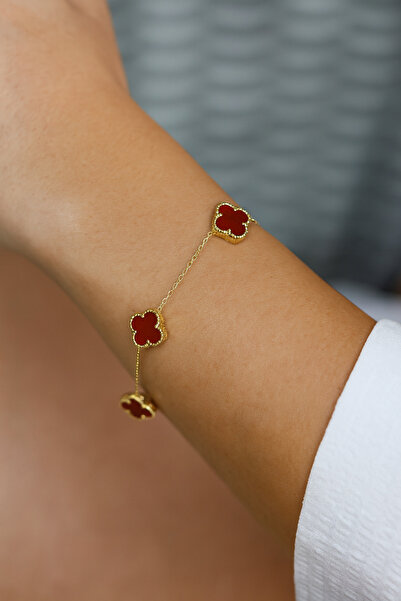 Merand Küçük Taşlı Bordo Yonca Motifli Bileklik – Altın Kaplama Zincir – Kadı...