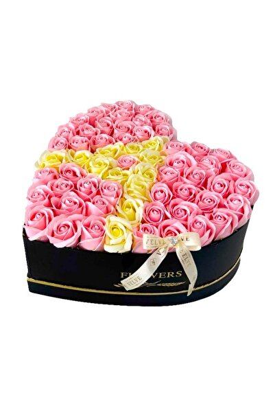 velve Aranjament floral personalizat cu litera,cutie alba cu 55 trandafiri de...