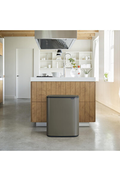 Brabantia Bo Touch 1001276 waste bin, 60 l, Smooth and silent opening, Large opening, Bronze