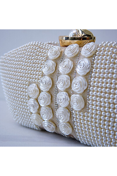 FashionForYou Τσάντα για επαγγελματικές εμφανίσεις, Opulent Style, τύπου clutch, με διακοσμητικές φλοράλ και πέρλες λεπτομέρειες, κρεμ