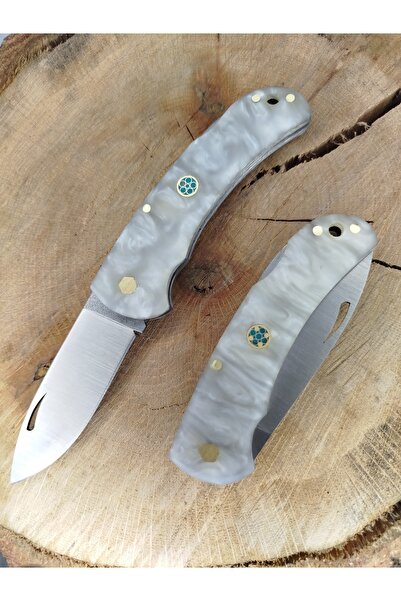 Burak Avcı ve cep çakısı