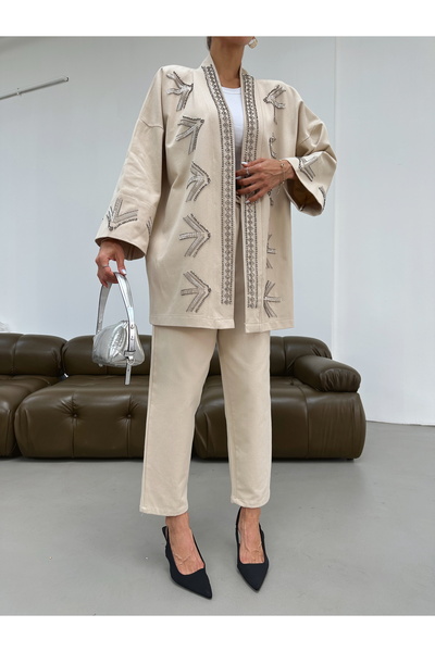 MİA NOURA Women's Front Sleeves with Embroidered Details Kimono Pants Set