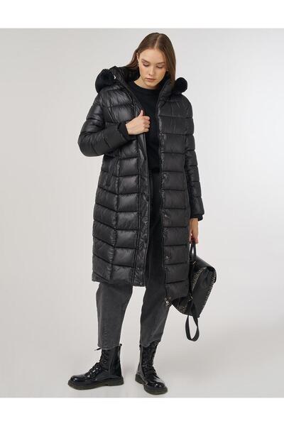 Kayra Logo Detailed Anorak Coat Black