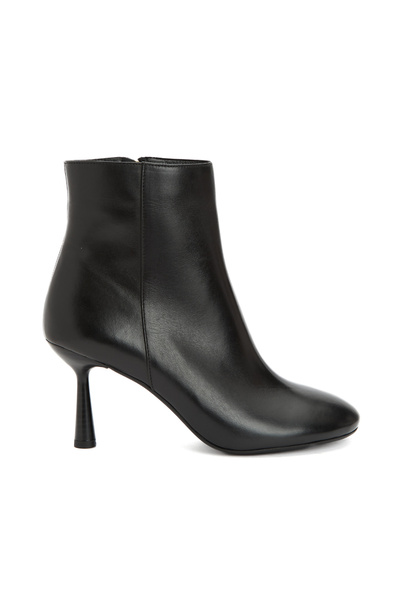 Dıvarese Siyah Kadın Deri Bot