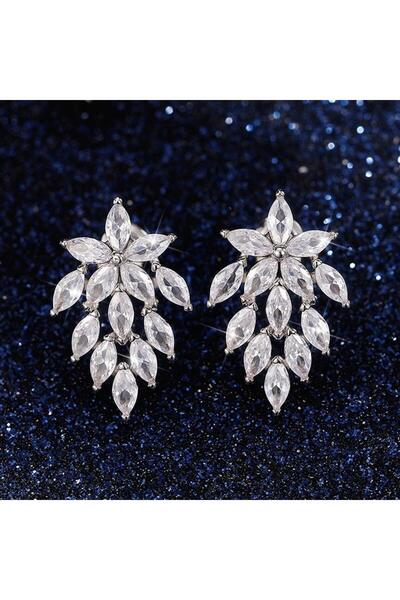 Pursehuit Cercei de culoare argintie cu pietre de zirconiu, Narda C15