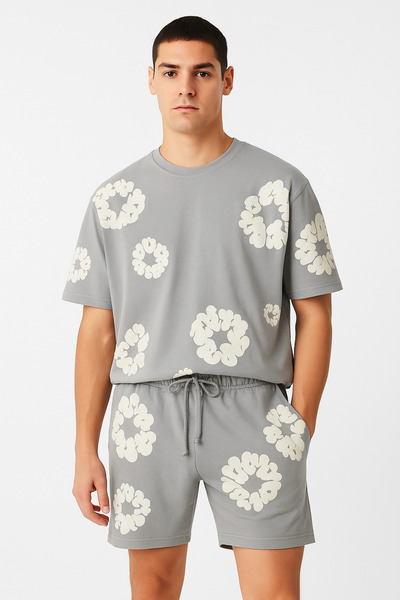 CLASSY.MODA Oversized Men's Set – Shorts and T-Shirt – Embossed Floral Print – Comfortable Summer Casual Outfit