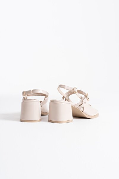 İREM Faye Beige Patent Leather Women's Heeled Shoes